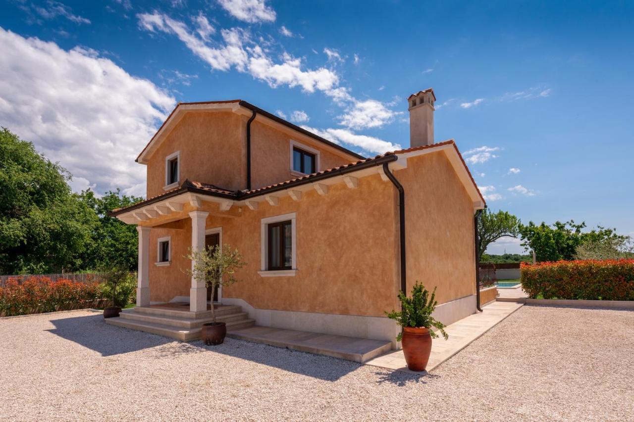 Villa Rotonda Vrsar Exterior photo